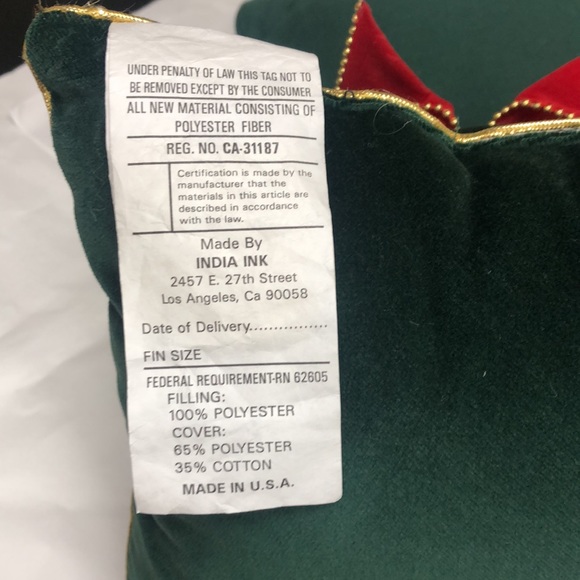 Christmas throw pillow BOGO - Picture 4 of 7